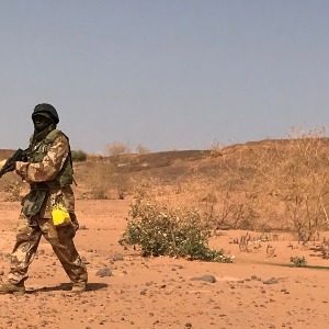 Niger : Des dizaines de soldats tués dans l'attaque de la base du Niger