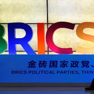 Economie : Dédollarisation les BRICS passent-ils à la vitesse supérieure?