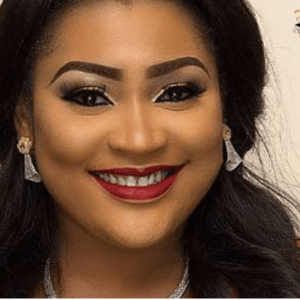 PEOPLE : Cette actrice nigériane a besoin d’une compagnie masculine