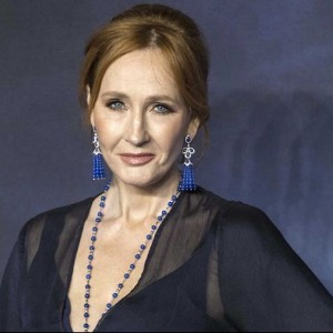 PEOPLE : J.K. Rowling : la créatrice d’Harry Potter annonce être guérie du Coronavirus