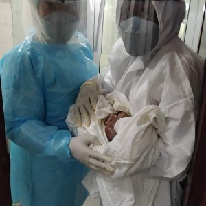 CAMEROUN : Une patiente atteinte du coronavirus  accouche dans une salle d'isolement