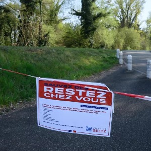 FRANCE-ALLEMAGNE : Insultes et jets d’œufs: l'Allemagne condamne les actes anti-français découlant du COVID-19