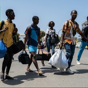 AFRIQUE : Coronavirus au Sénégal - 74 jeunes arrêtés à Dakar pour violation du couvre-feu