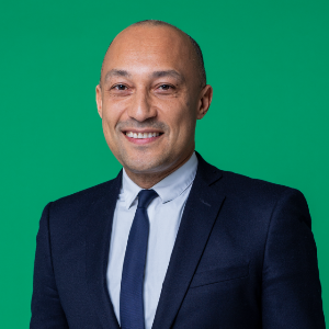 FRANCE : ARNAUD NGATCHA est adjoint à la Maire de Paris en charge des relations internationales et de la francophonie