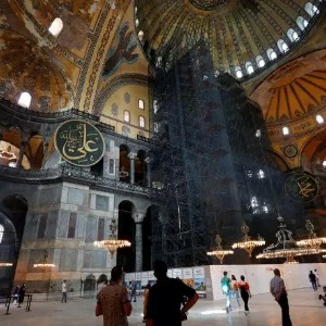 MOYEN-ORIENT : En Turquie, la justice ouvre la voie à la transformation en mosquée de l’ex-basilique Sainte-Sophie d’Istanbul