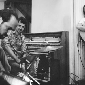 MUSIQUE : Roxane Arnal, la vidéo de Give It All / 1er Ep Doorways