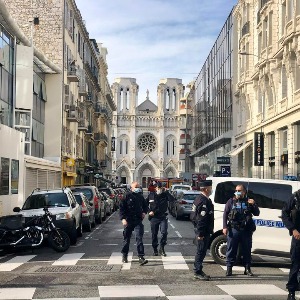 FRANCE :  Nice trois morts dans l'attaque terroriste contre la basilique Notre-Dame