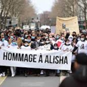 Ile de France : Décès d’Alisha à Argenteuil plus de 2 000 personnes lui rendent hommage lors d’une marche blanche
