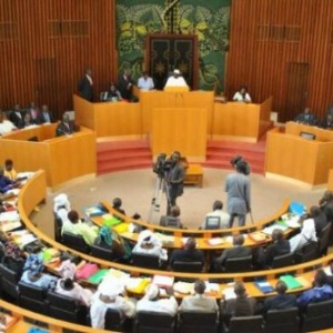 AFRIQUE2050 Sénégal : Pourquoi l’opposition veut durcir la loi contre l’homosexualité