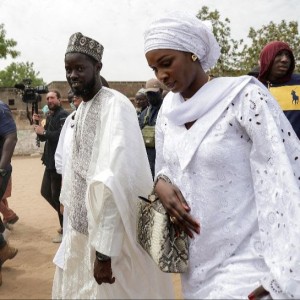 Le nouveau président du Sénégal promet de refondre la démocratie
