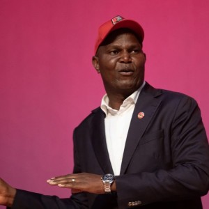 Le président du Mozambique rencontre pour la première fois le chef de l'opposition