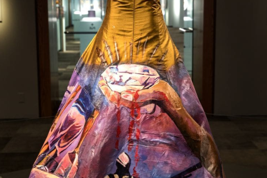 Comment Patience Torlowei crée la mode des hauts et des bas de l'Afrique moderne