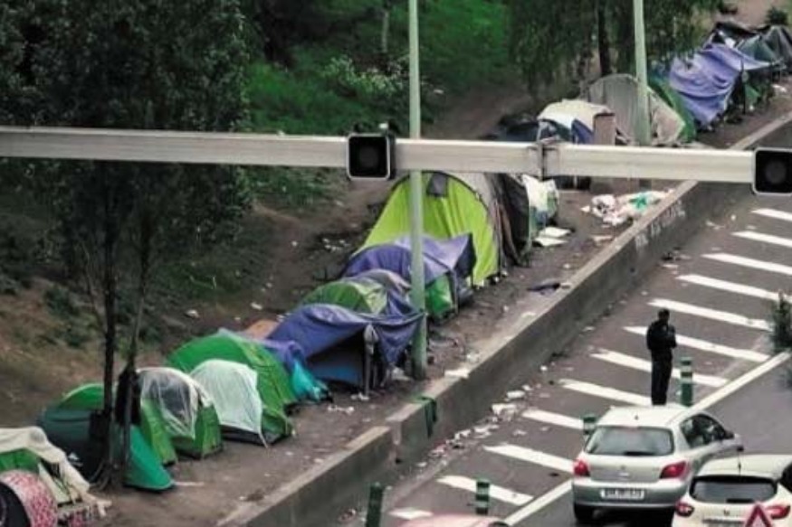 Pour les associations d'aide aux SDF, la côte d'alerte est dépassée
