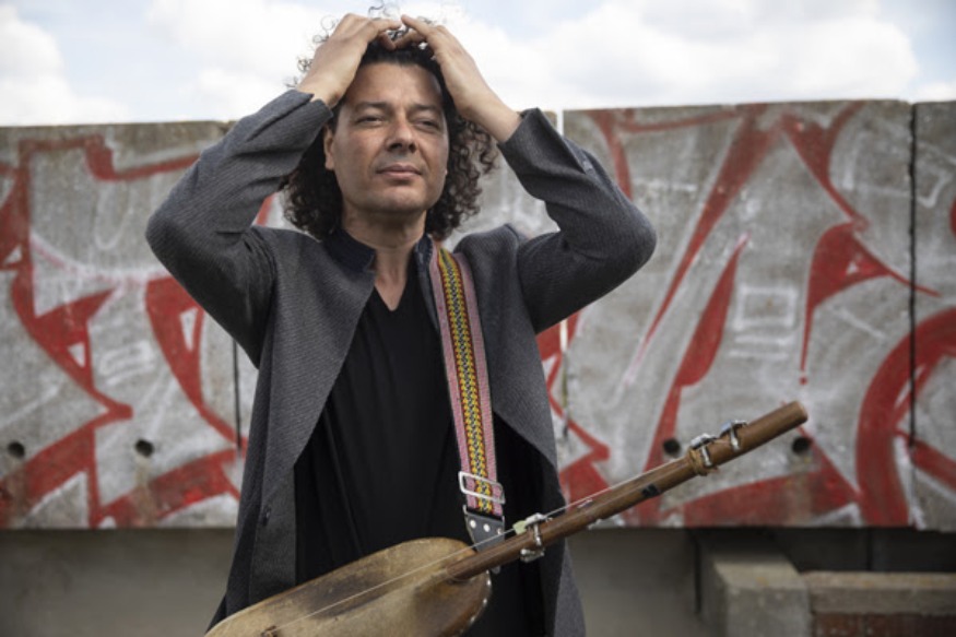 Aziz Sahmaoui & University of Gnawa, album Poetic Trance + La Cigale le 25/03/2020