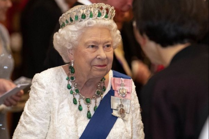 Le communiqué poignant de la reine Elizabeth II au sujet de la décision de Meghan et Harry