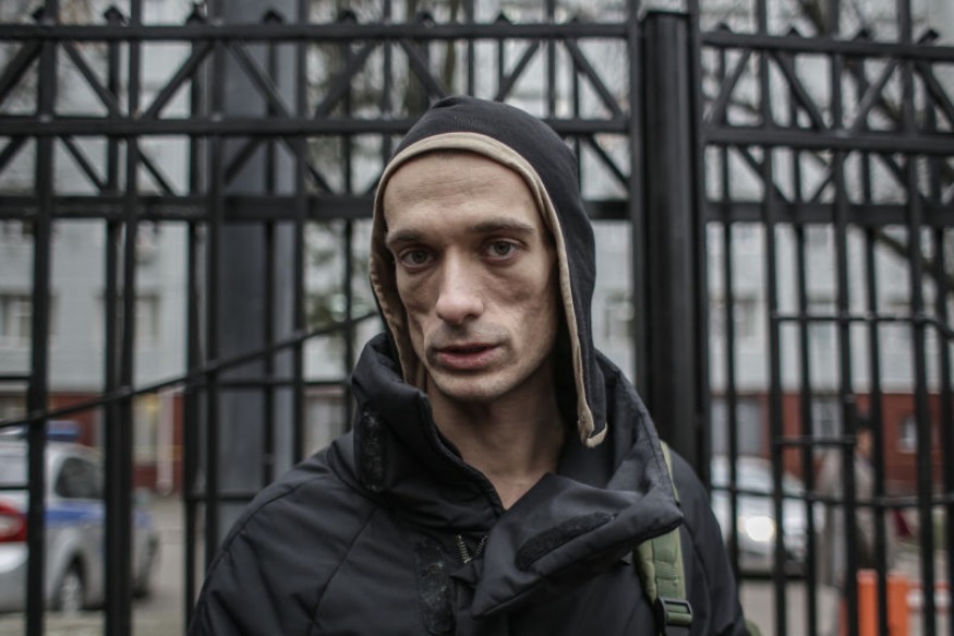 France : Le Russe Pavlenski, qui se réclame des fuites compromettant Griveaux, interpellé à Paris