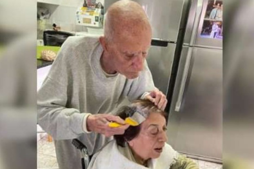 INSOLITE : Incroyable – Un homme de 92 ans teint sa femme pendant la quarantaine : l’image devient virale dans le monde entier