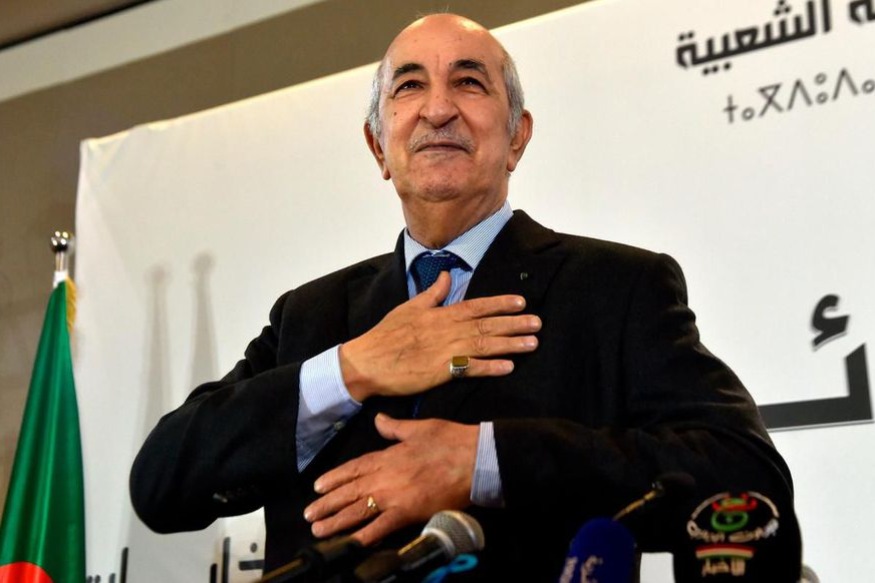 AFRIQUE : Covid-19  Le président Abdelmadjid Tebboune effectue une visite aux hôpitaux d’Alger.