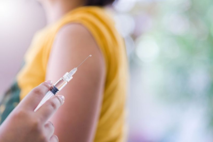 FRANCE : Vaccin : 33% des Français croient au complot pour cacher leur nocivité