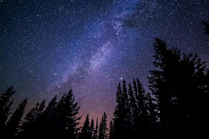 FRANCE : Insolite «Je n’ai jamais vu quelque chose de pareil!»: un phénomène lumineux dans le ciel breton intrigue