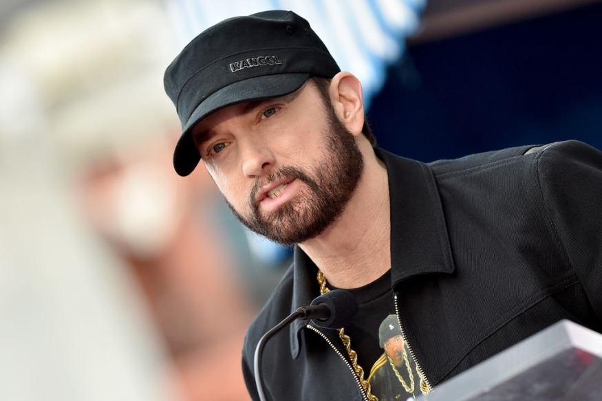 PEOPLE  Eminem : un nouveau rappeur bat le record du #GodzillaChallenge !