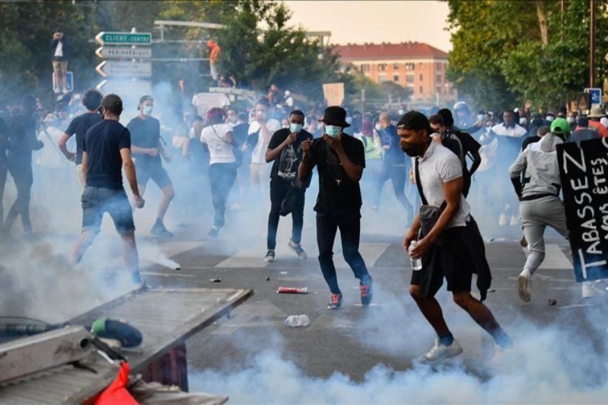 FRANCE :