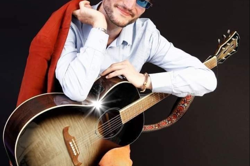 MUSIQUE : REMI BOIBESSOT AUTEUR-COMPOSITEUR-INTERPRET -GUITARISTE